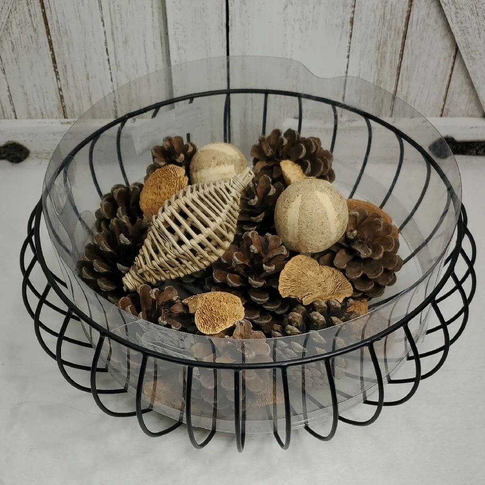Black Wire Metal Basket with Natural Decorative Bowl Filler